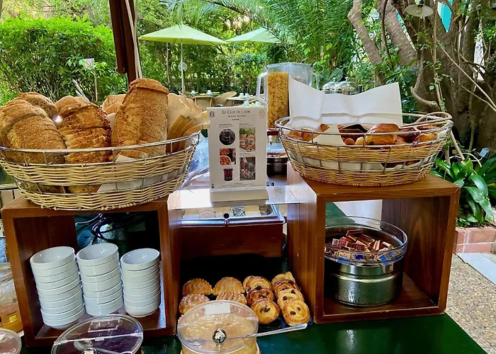 Le Windsor, Jungle Art Hotel